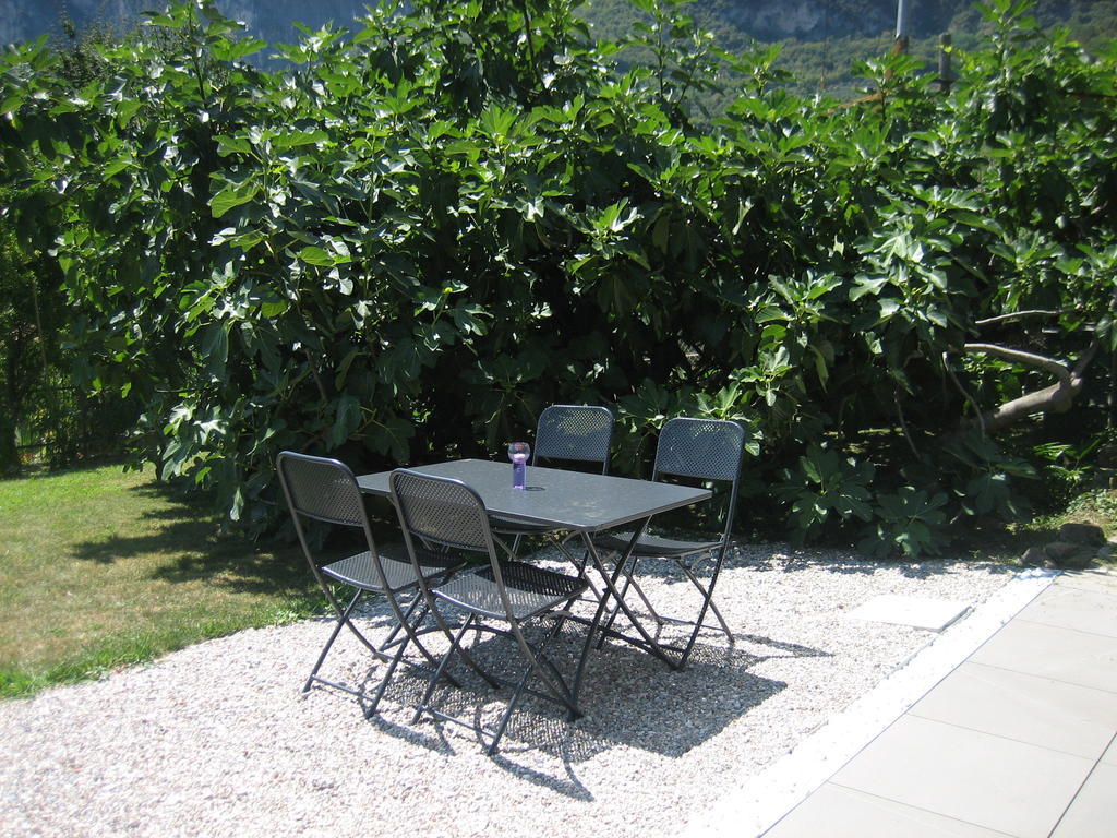 Villa Arzilla Riva del Garda Buitenkant foto